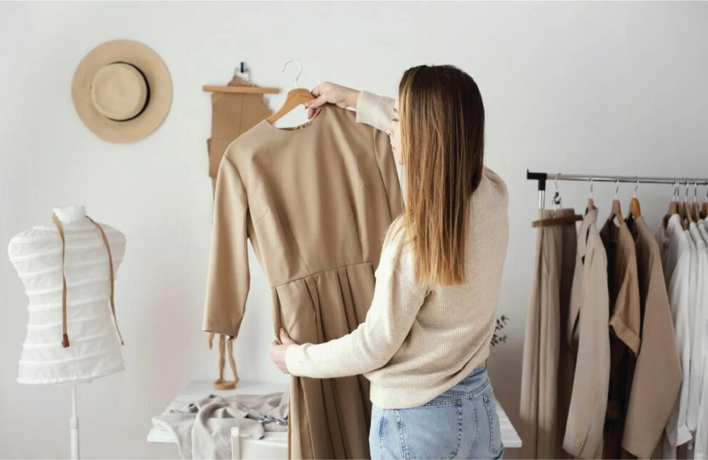 Checking the perfect outfit 