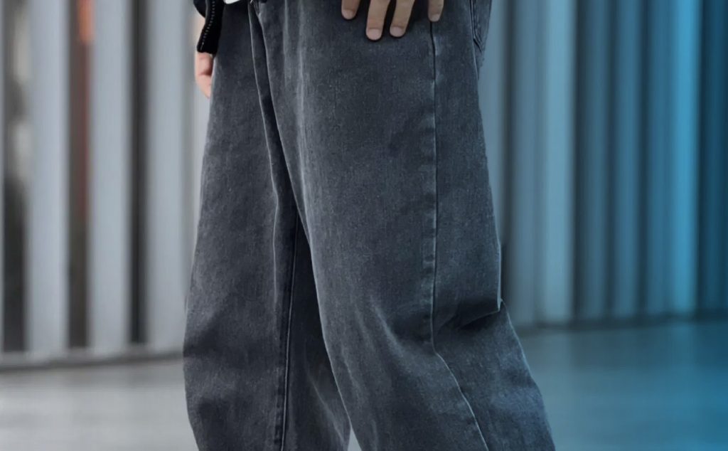 Men type of denim jeans pants